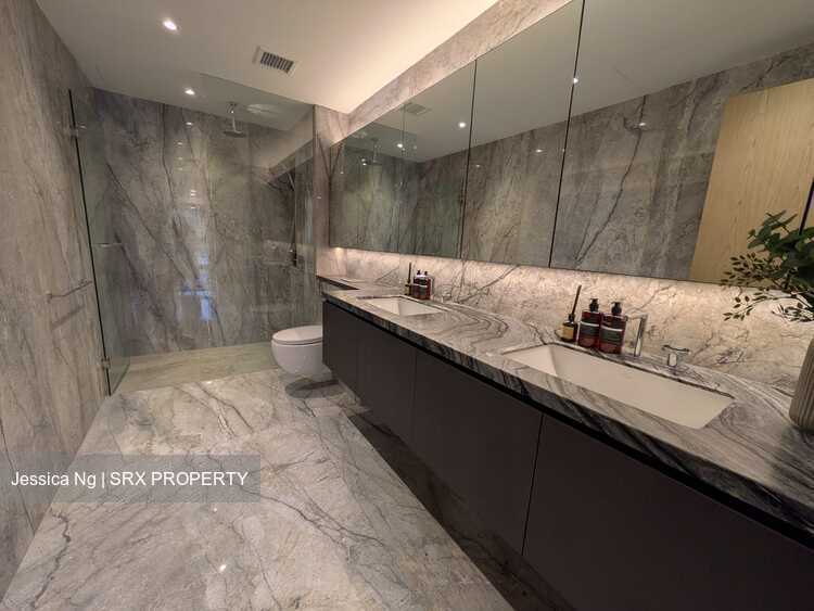Shrewsbury Road (D11), Terrace #564235981